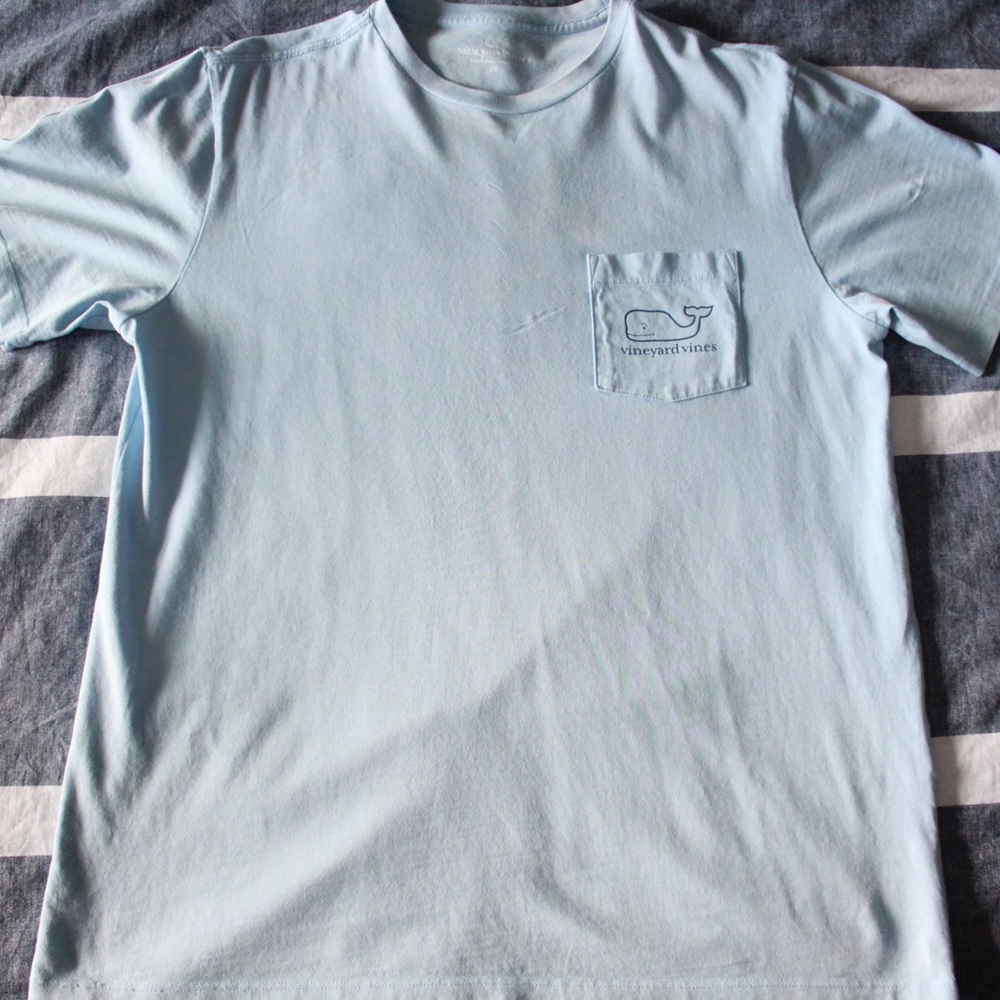 Vineyard Vines light blue Rowing t shirt